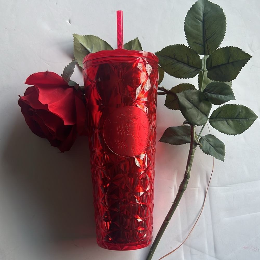 Starbucks Holiday Red Diamond Prism Crystal Venti 24 Oz. Cup With Straw